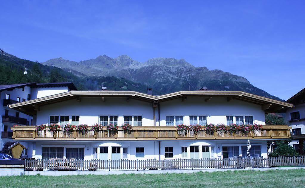 Gaestehaus Europa Solden Ngoại thất bức ảnh